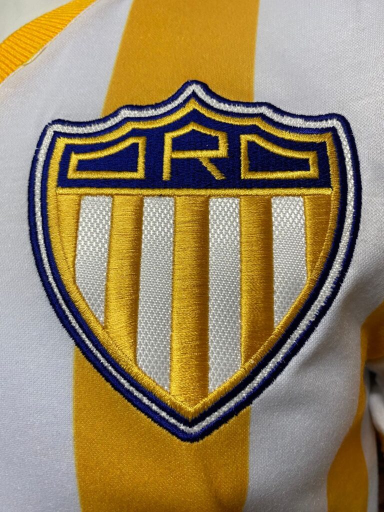 Jersey (Playera) Oro Local 61/62. - Imagen 2