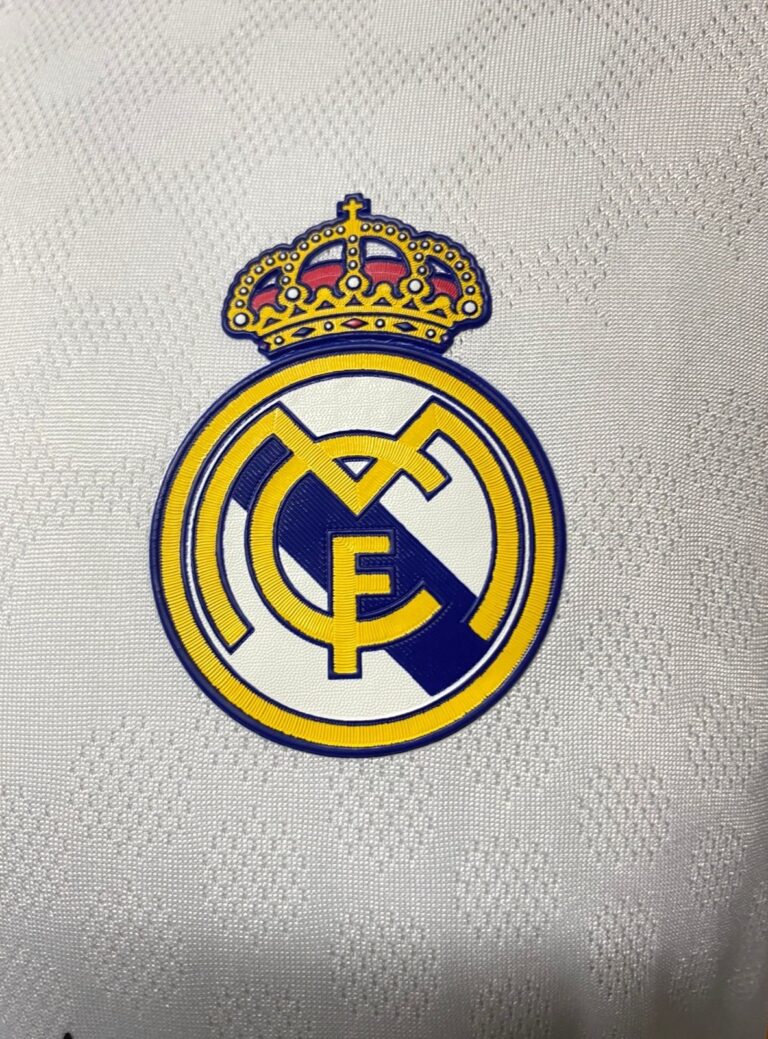 Jersey (Playera) Real Madrid Local 25/26 Versión Jugador - Imagen 2