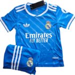 Jersey (Playera) Uniforme de Niño Real Madrid Alternativa 25/26.