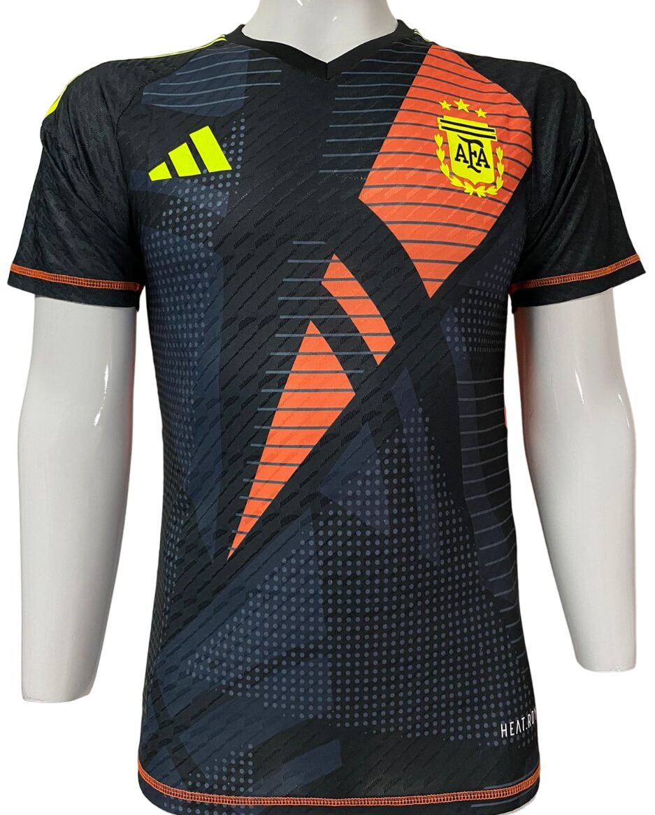 Argentina-Portero-2024-jugador-1-Photoroom.jpg Jersey (Playera) Argentina Portero 2024 Versión Jugador - Imagen 1