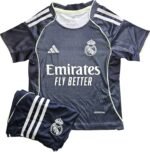 Jersey (Playera) Uniforme de Niño Real Madrid Visita 25/26.